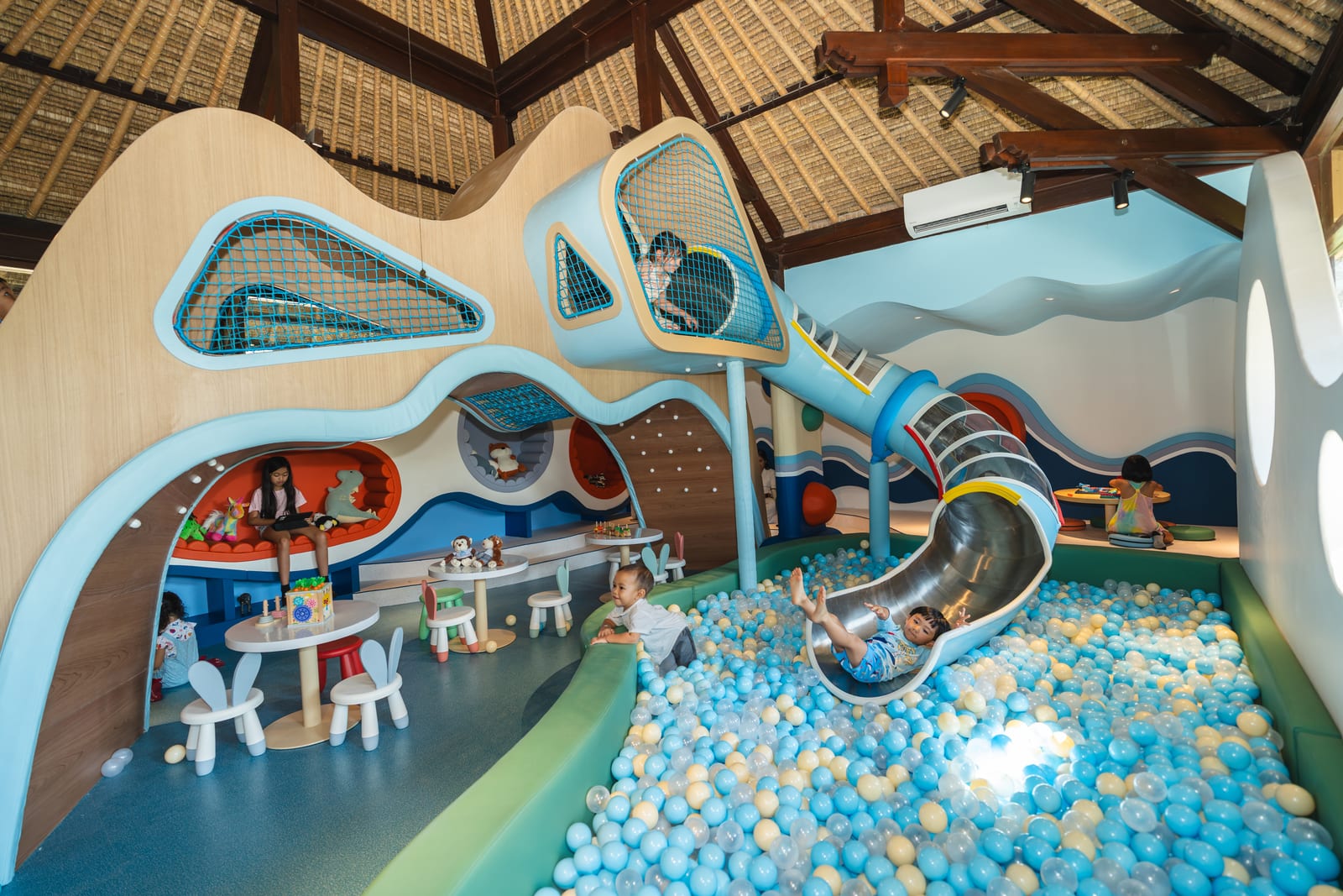 AYANA Kids Playground Cerulean