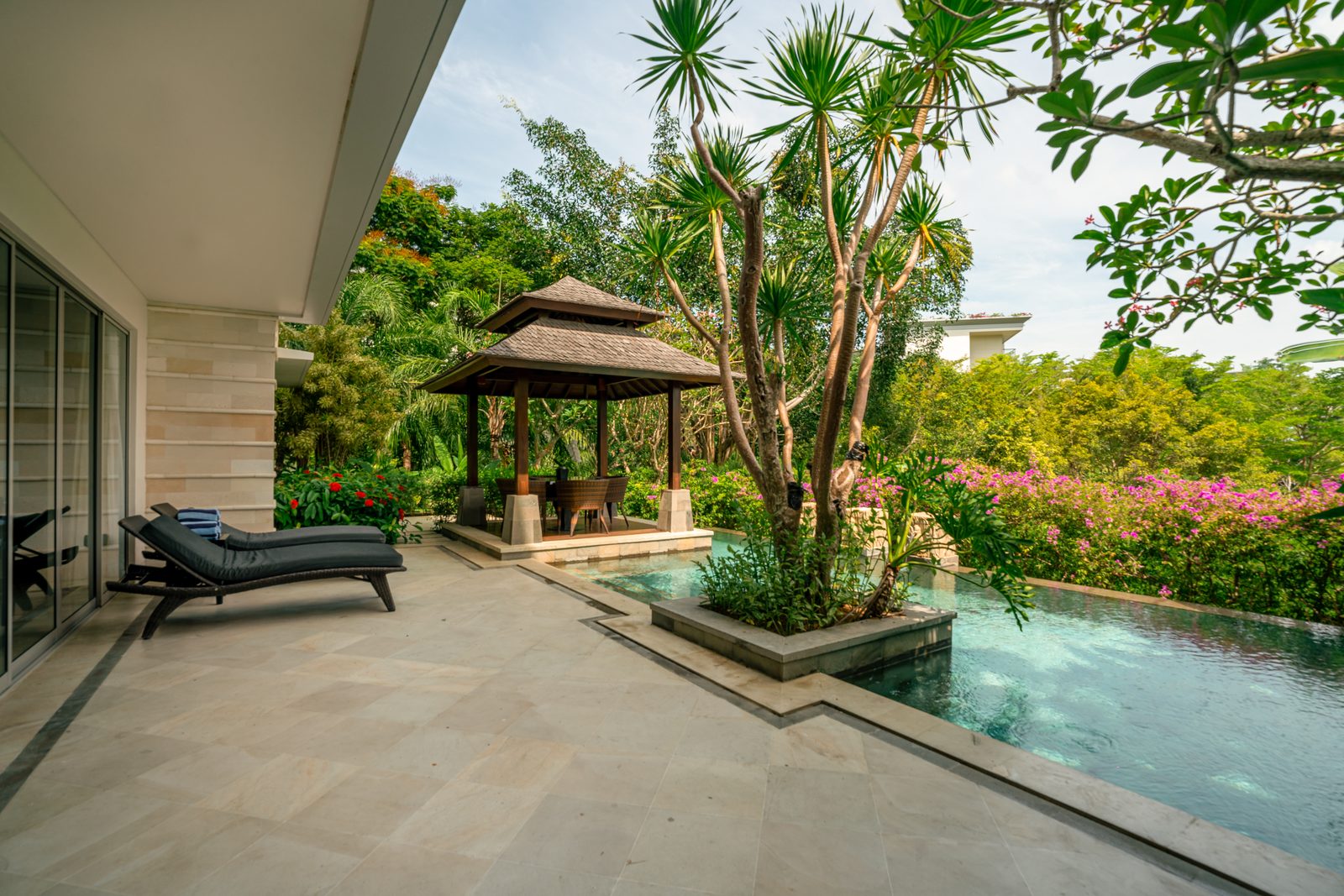 AYANA Residences (Pool)