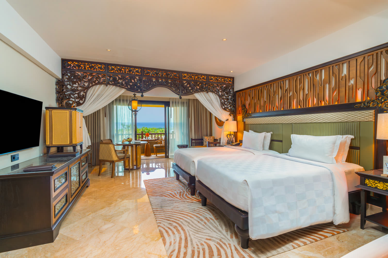 Two Bedroom Ocean View Room (Twin Bed)