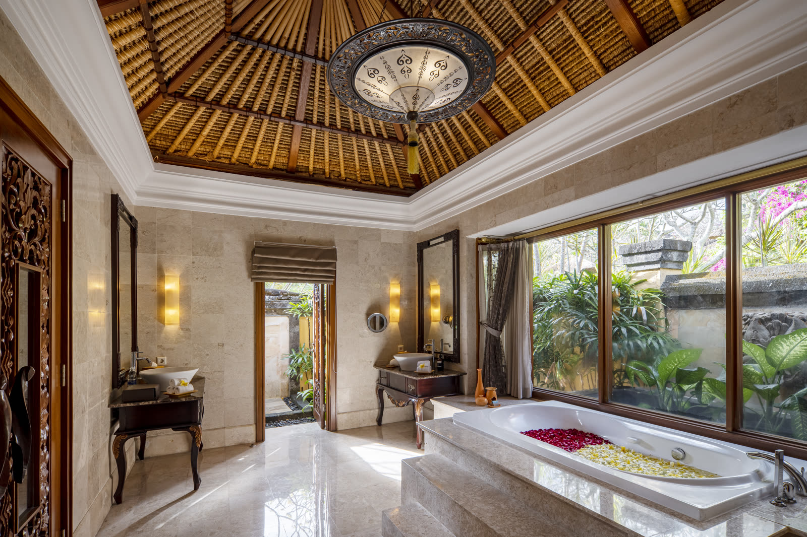 Two Bedroom Ocean View Villa (Bathroom)