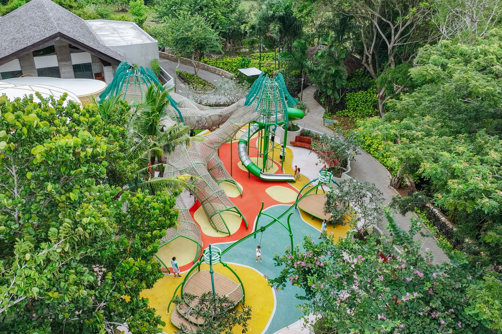 RIMBA Kids Playground Sproutroots