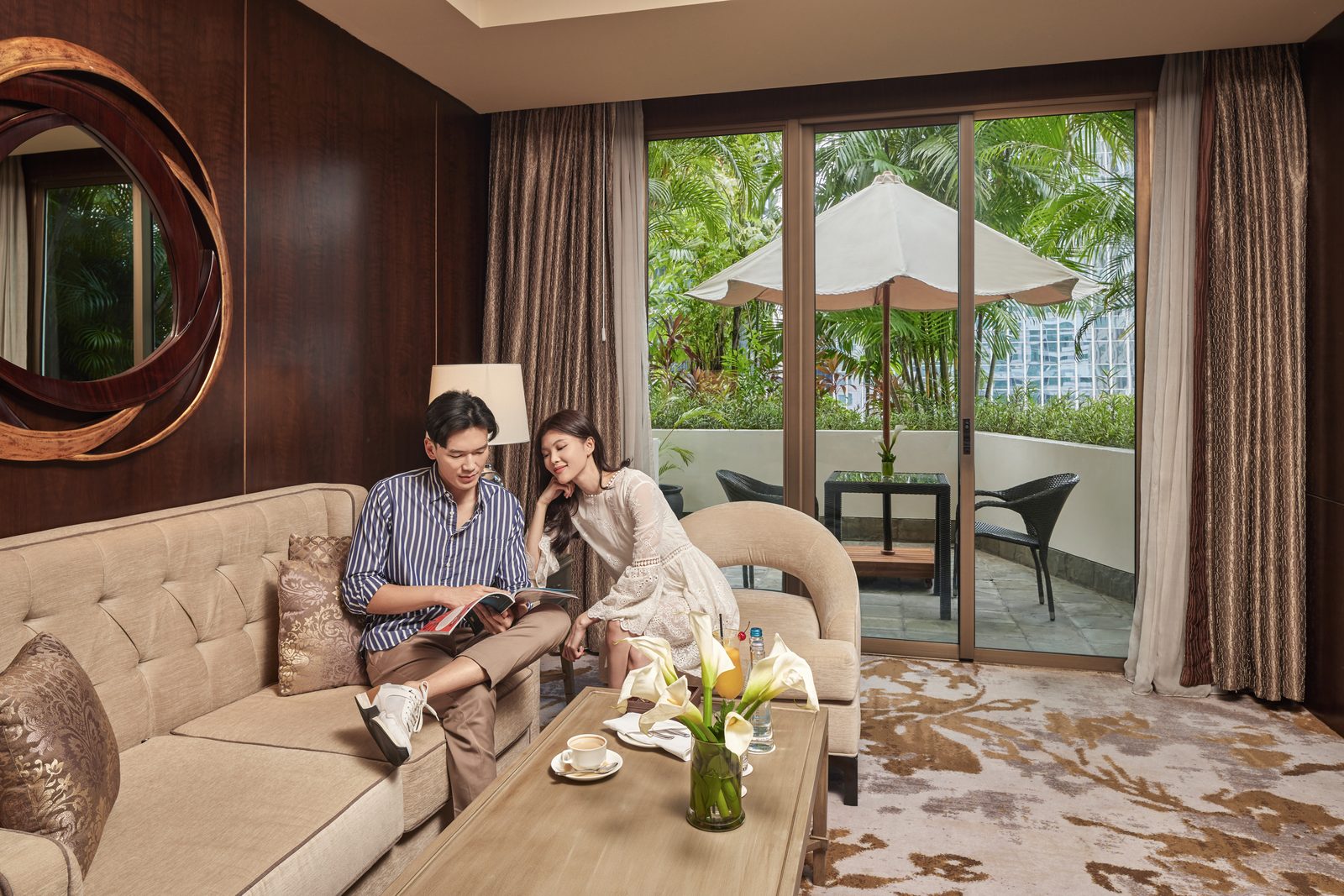 Studio Suite (Living Room with Terrace)